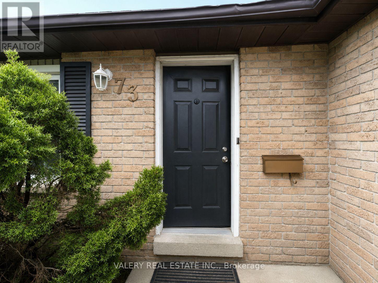 Main - 73 Hickling Trail, Barrie, Ontario  L4M 5S7 - Photo 2 - S13590498