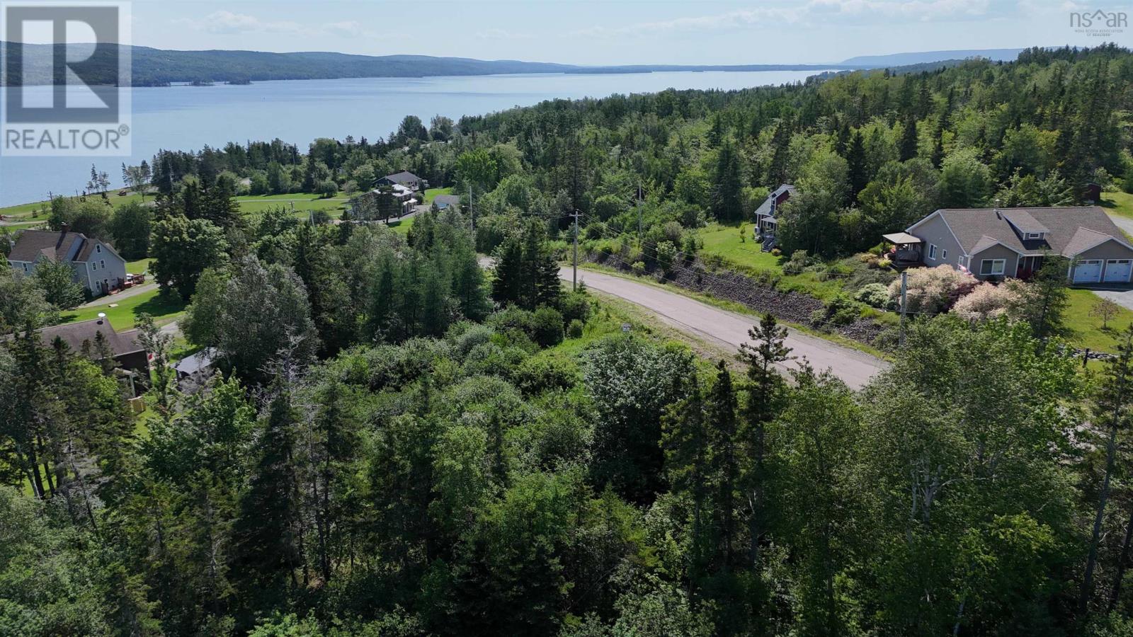 Alderwood Lane, Baddeck, Nova Scotia  B0E 1H0 - Photo 20 - 202600108