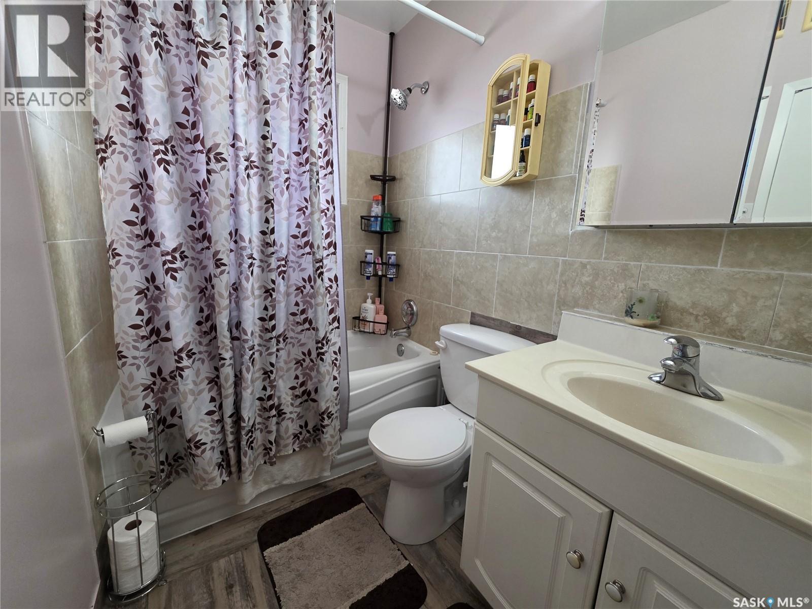 1321 Herbert Avenue, Herbert, Saskatchewan  S0H 2A0 - Photo 10 - SK043711