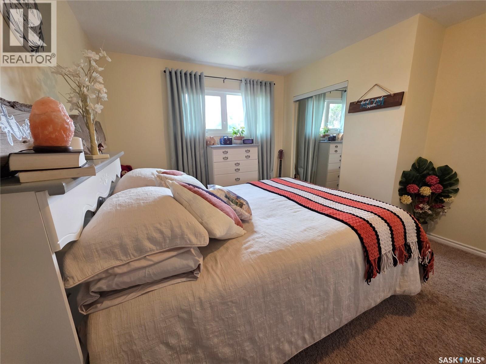 1321 Herbert Avenue, Herbert, Saskatchewan  S0H 2A0 - Photo 12 - SK043711