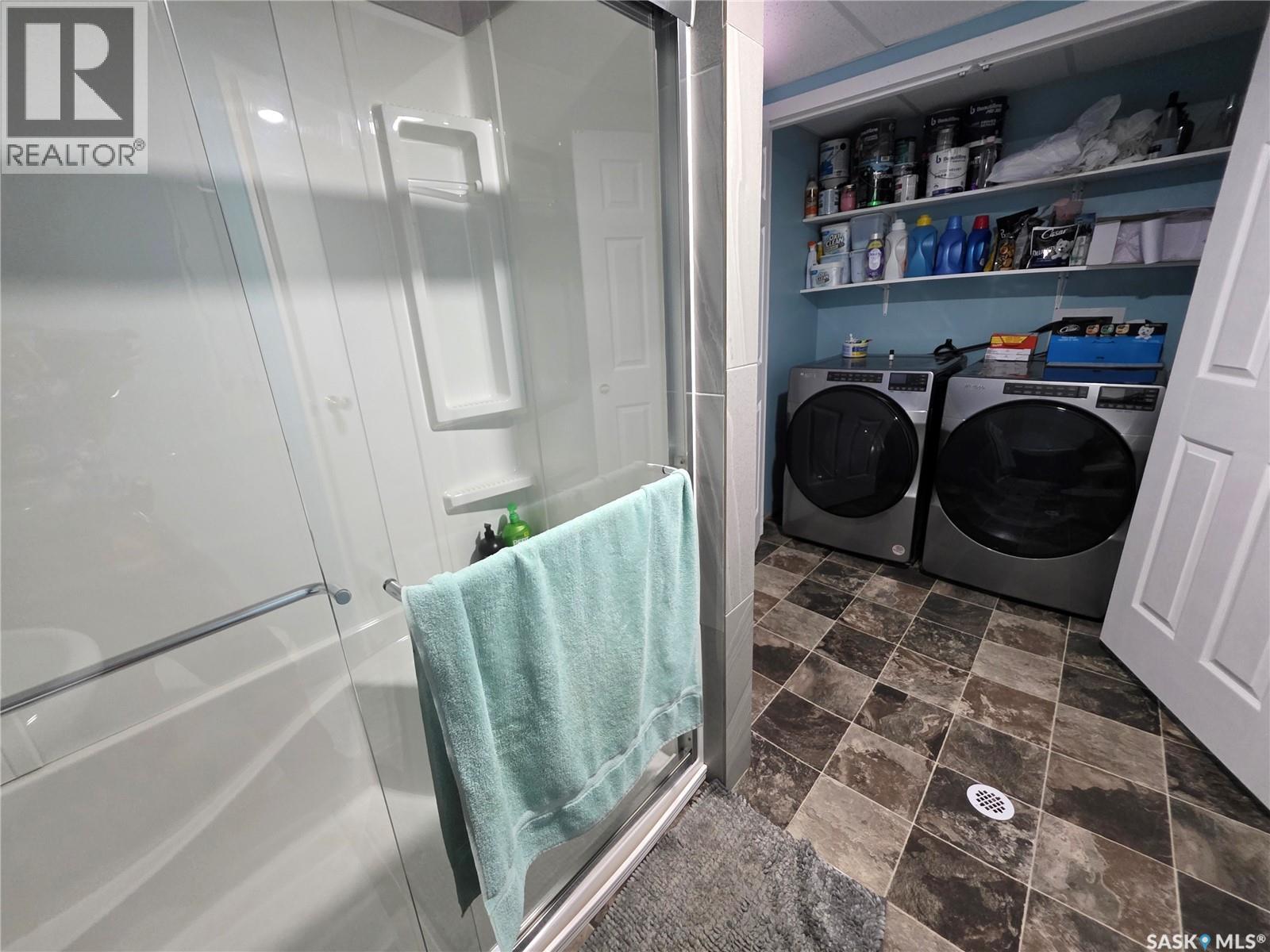 1321 Herbert Avenue, Herbert, Saskatchewan  S0H 2A0 - Photo 21 - SK043711