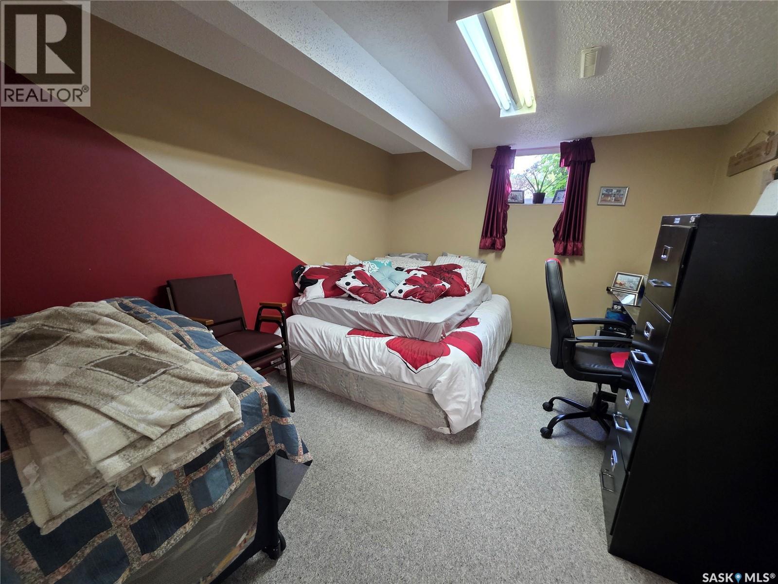 1321 Herbert Avenue, Herbert, Saskatchewan  S0H 2A0 - Photo 22 - SK043711