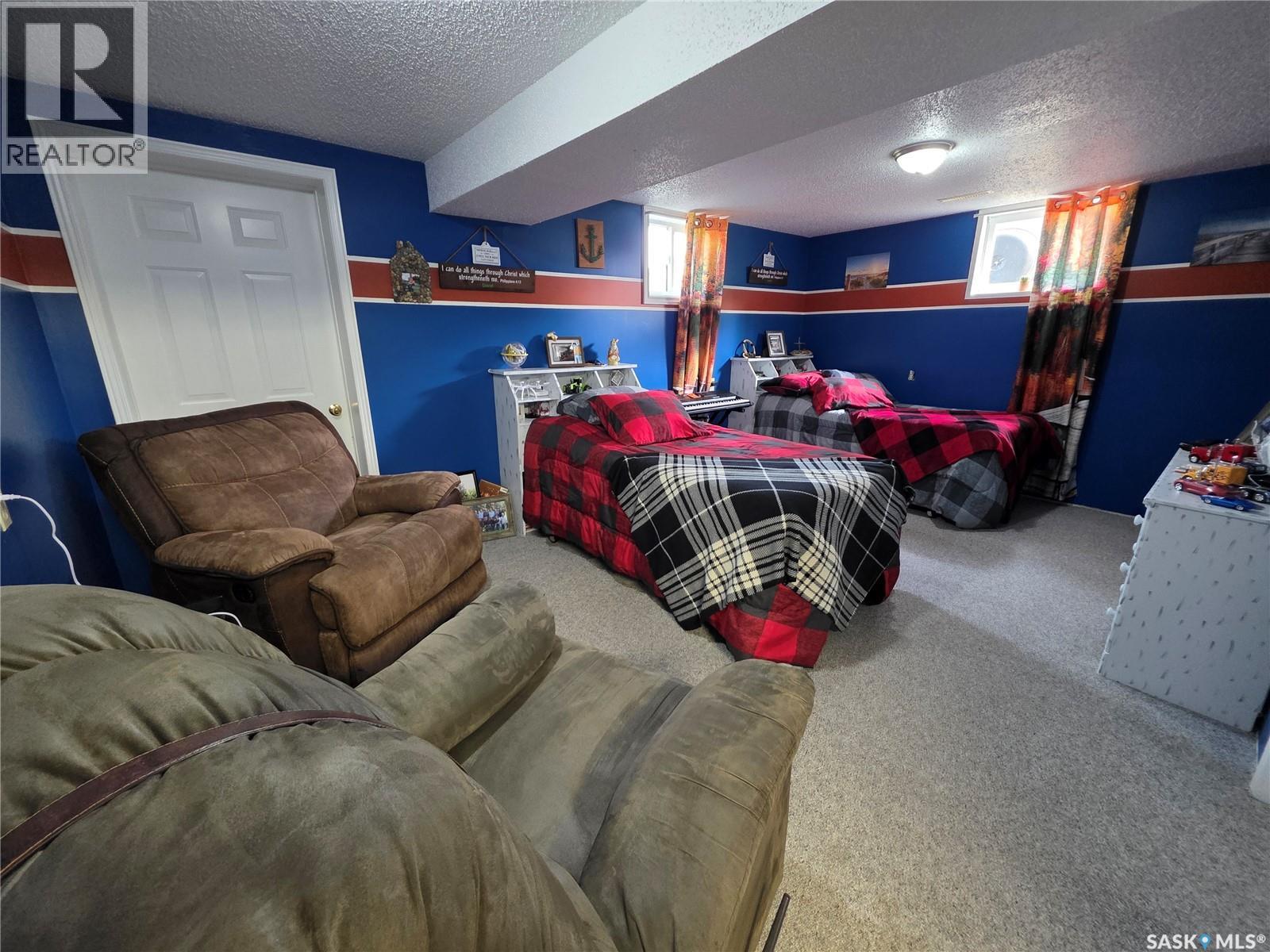 1321 Herbert Avenue, Herbert, Saskatchewan  S0H 2A0 - Photo 24 - SK043711