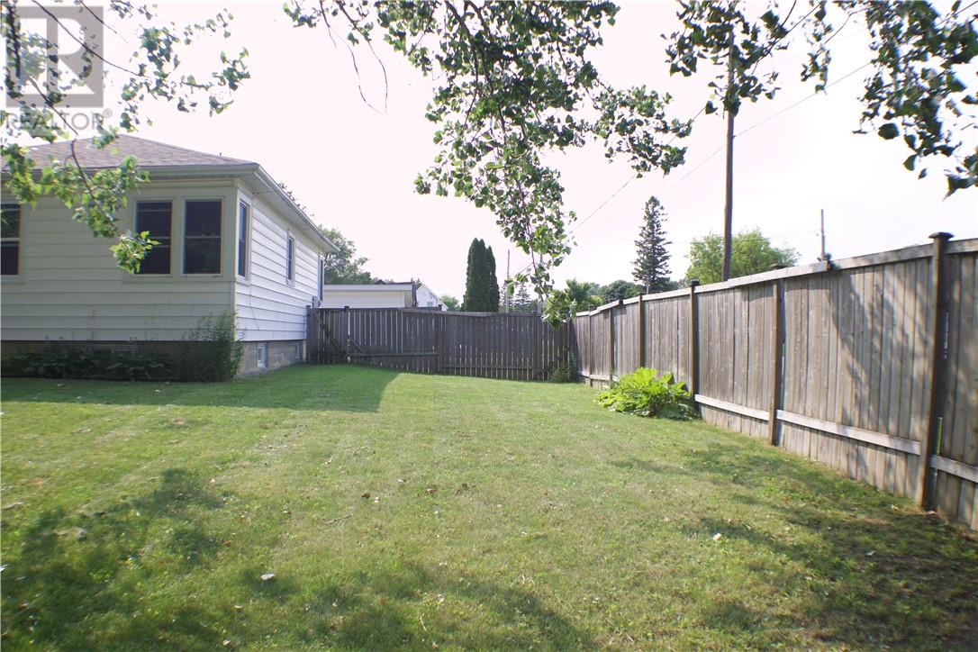 49 Worthington, Little Current, Ontario  P0P 1K0 - Photo 22 - 2129446