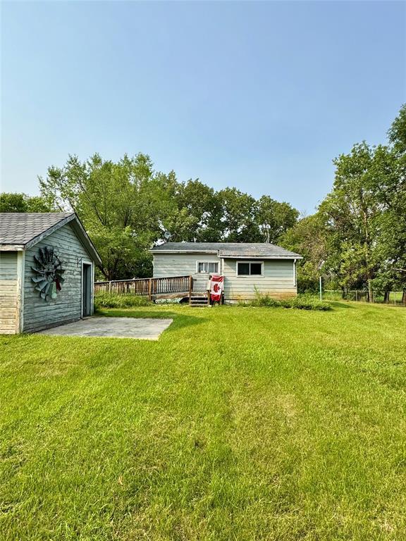 42 Third Avenue E, Oak Lake, Manitoba  R0M 1P0 - Photo 3 - 202618660