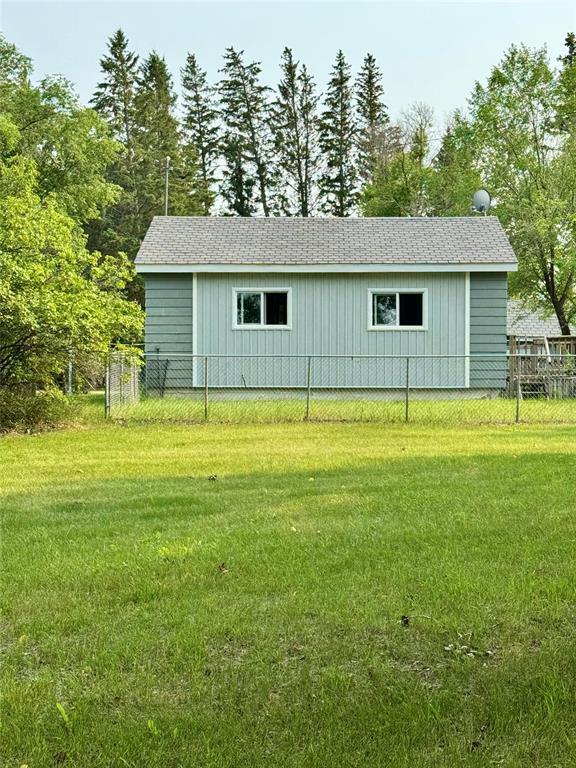 42 Third Avenue E, Oak Lake, Manitoba  R0M 1P0 - Photo 6 - 202618660