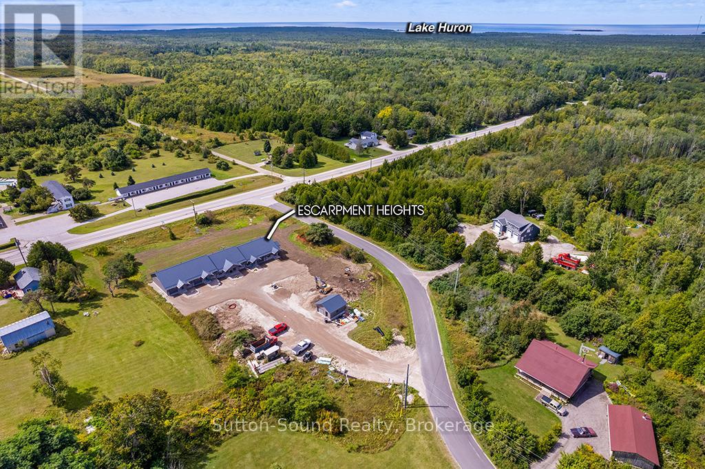 3 - 18 Maple Golf Crescent, Northern Bruce Peninsula, Ontario  N0H 2R0 - Photo 45 - X12387577