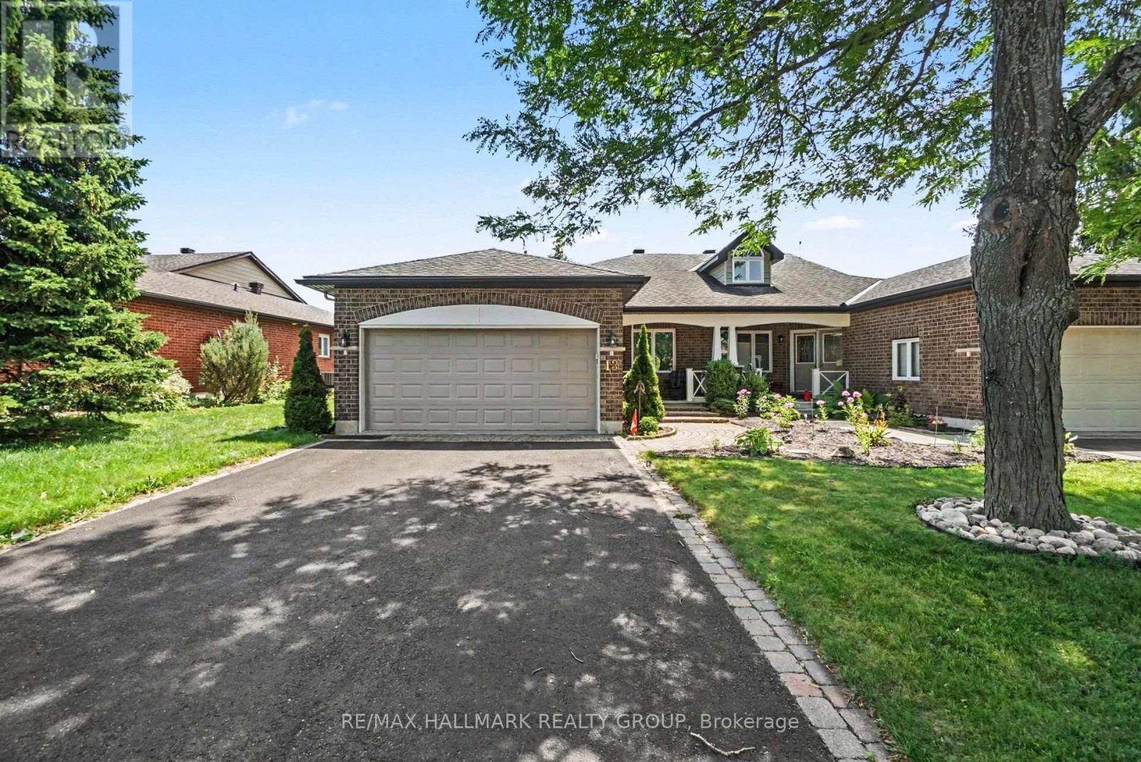 13 Waterthrush Crescent, Ottawa, Ontario
