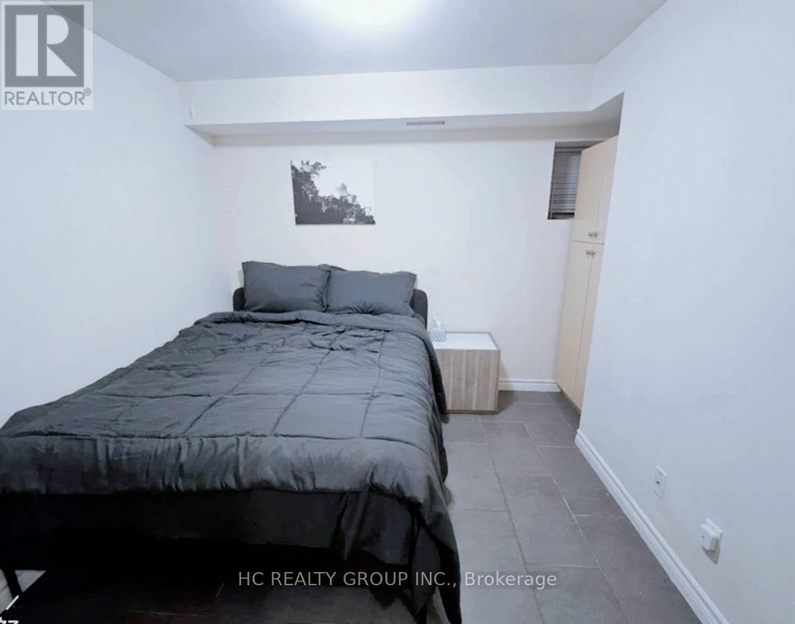 629 Bathurst Street, Toronto, Ontario  M5S 2R2 - Photo 4 - C13607152