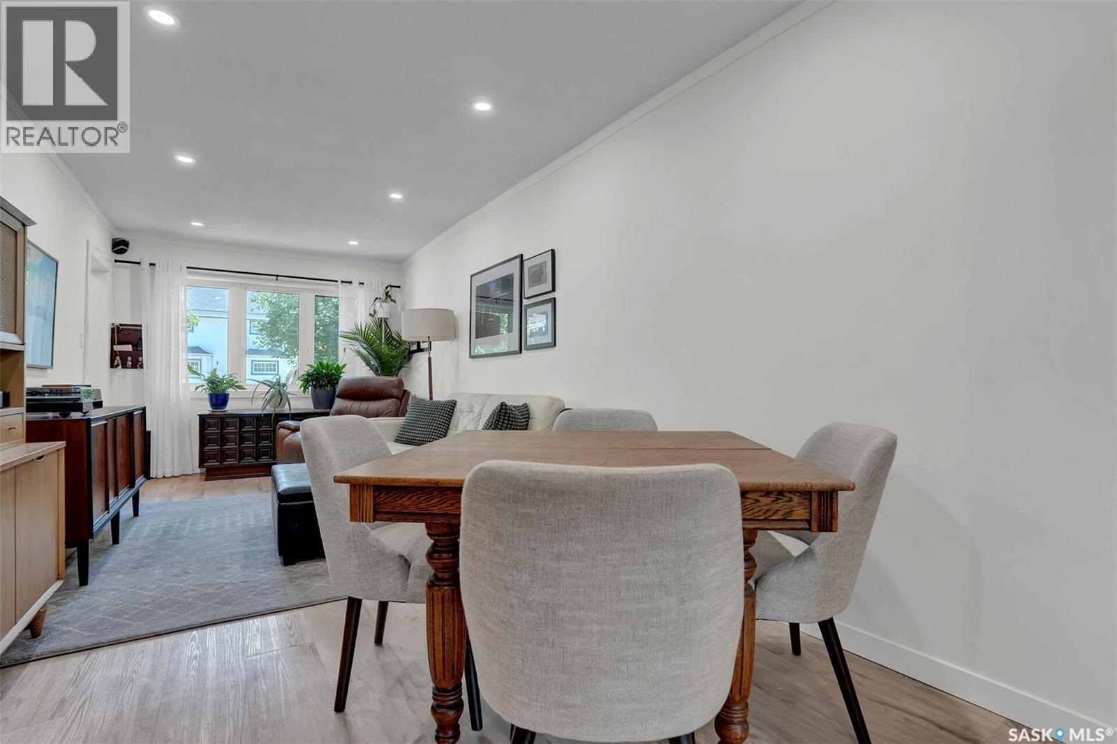 2604 Robinson Street, Regina, Saskatchewan  S4T 2R4 - Photo 9 - SK043140