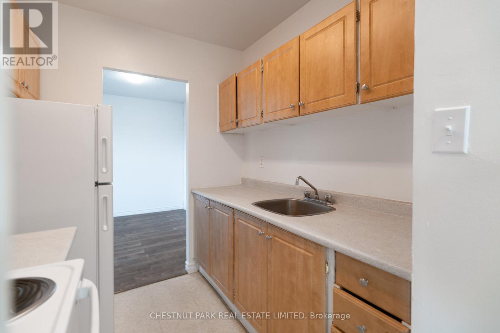 503 - 888 Glen Street, Oshawa, Ontario  L1J 5Z4 - Photo 6 - E13607156