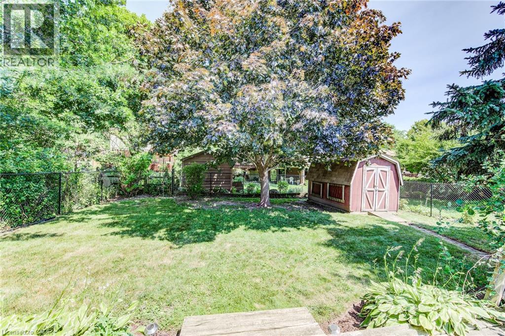 606 Fern Road, Waterloo, Ontario  N2V 1G5 - Photo 43 - 40844012