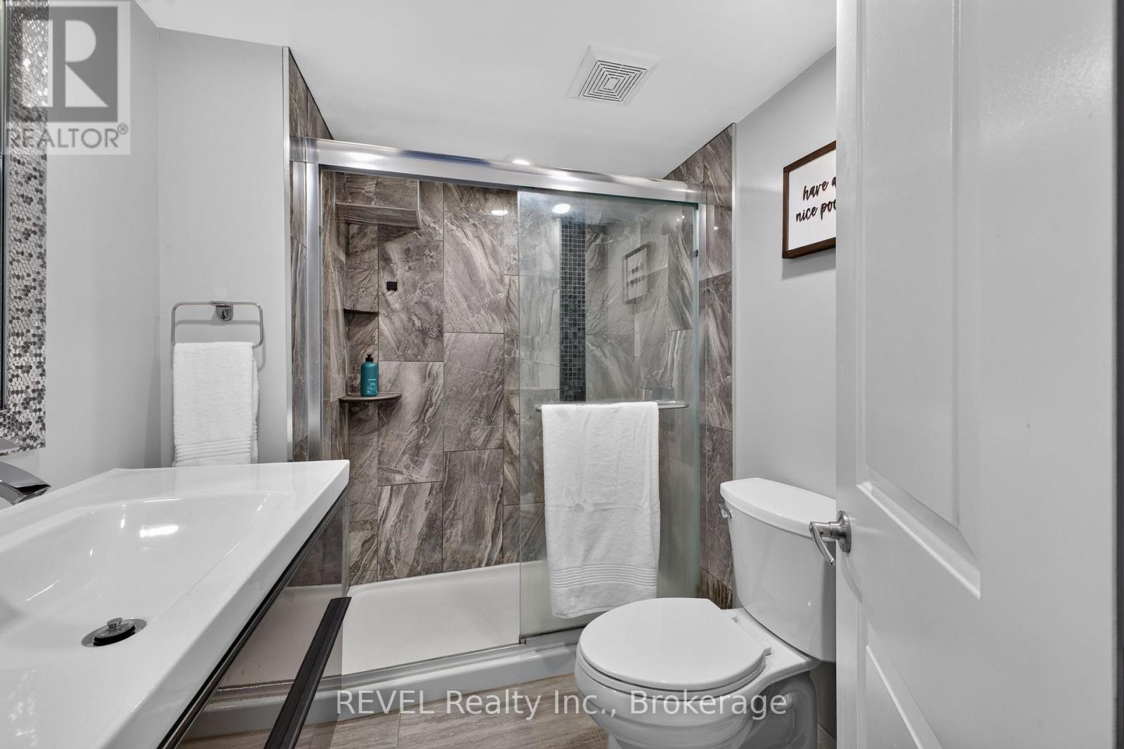 A - 514 - A Scott Street, St. Catharines, Ontario  L2M 3X2 - Photo 18 - X13607168