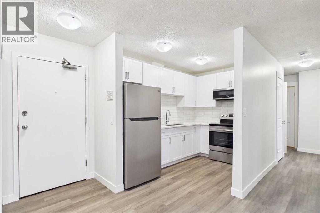 111, 1712 38 Street SE, Calgary, Alberta  T2A 1H1 - Photo 5 - A2330184