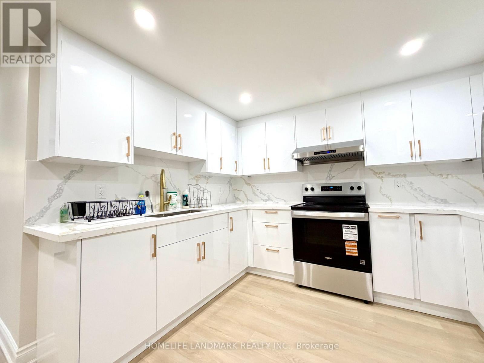3380 Tudor Gate, Mississauga, Ontario L5L 3C7 - Photo 10 - W13607162