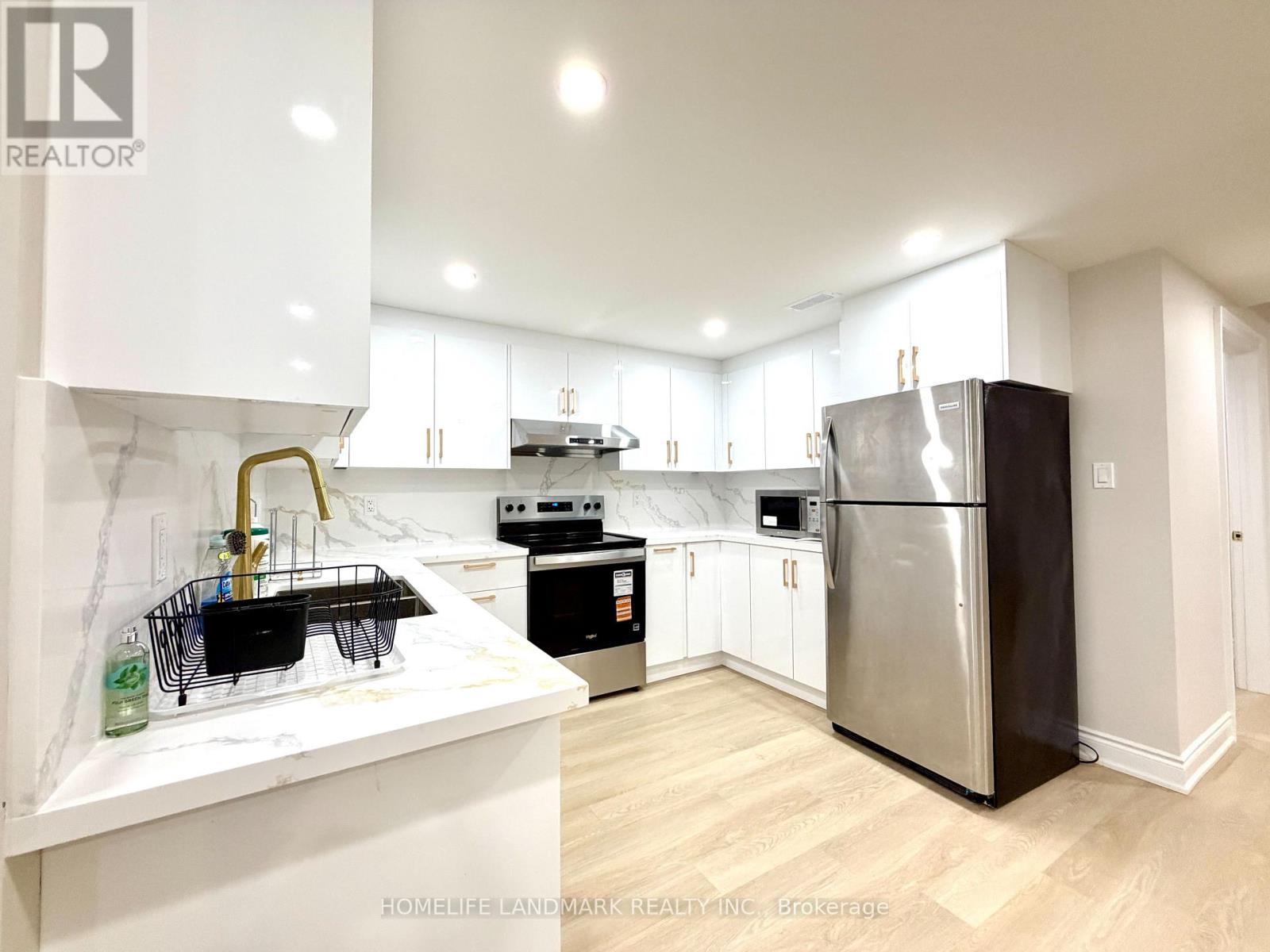 3380 Tudor Gate, Mississauga, Ontario L5L 3C7 - Photo 9 - W13607162