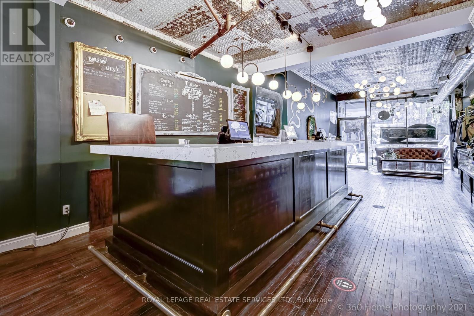 1294 Queen Street W, Toronto, Ontario  M6K 1L4 - Photo 4 - W13607172