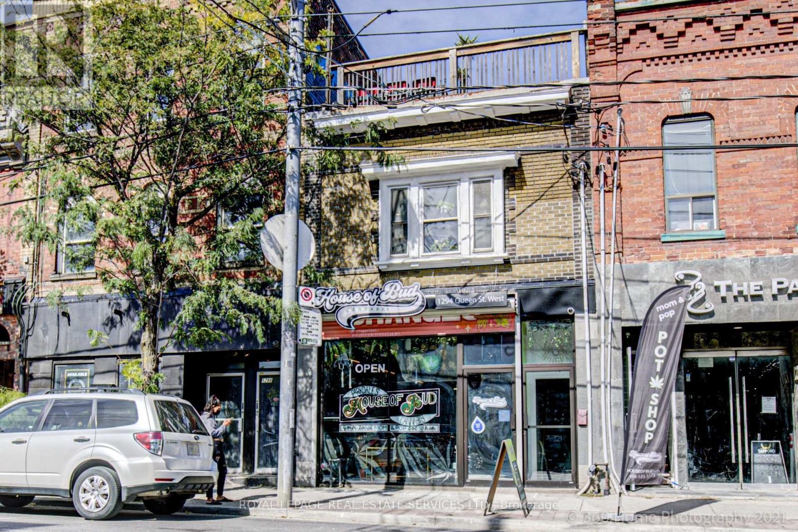 1294 Queen Street W, Toronto, Ontario  M6K 1L4 - Photo 8 - W13607172
