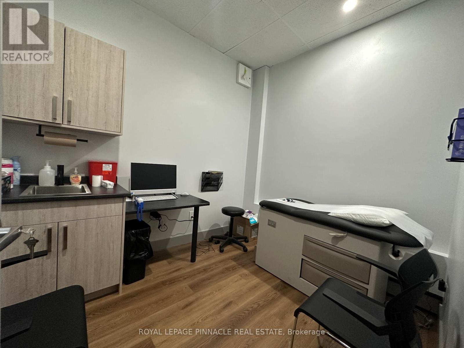 70 King Street E, Hamilton, Ontario  L8G 1K2 - Photo 7 - X13607194