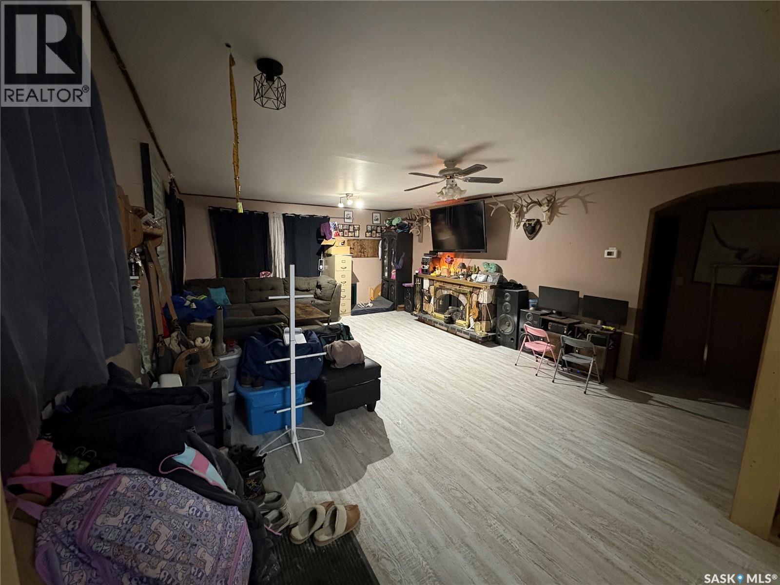 231 Eisenhower Street, Midale, Saskatchewan  S0C 1S0 - Photo 5 - SK043713