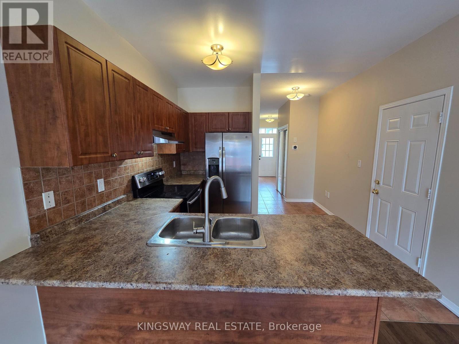 28 Tidemore Heights, Hamilton, Ontario  L8E 0B7 - Photo 13 - X13571712