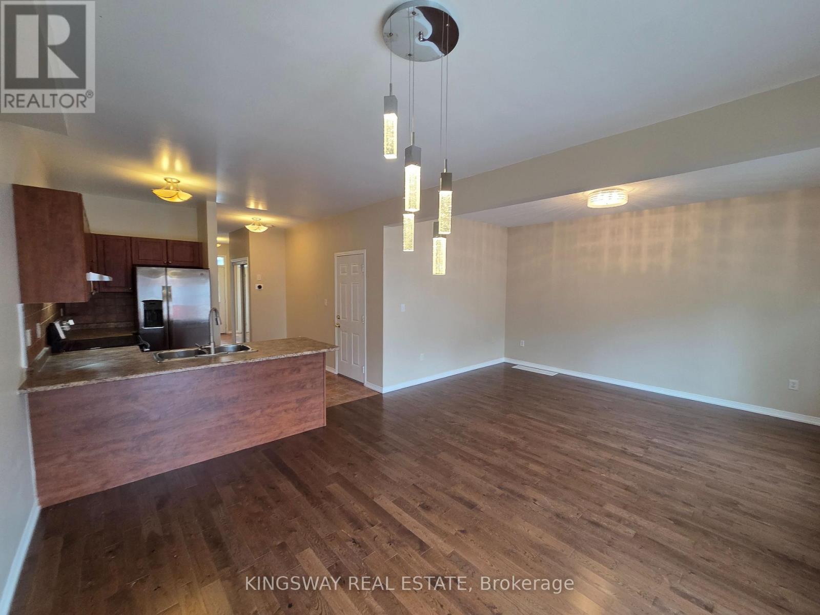 28 Tidemore Heights, Hamilton, Ontario  L8E 0B7 - Photo 12 - X13571712