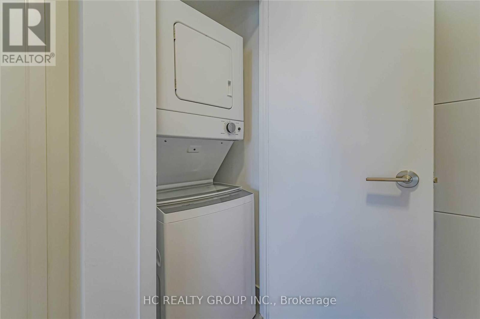 1505 - 203 College Street, Toronto, Ontario  M5T 0C8 - Photo 27 - C13607224