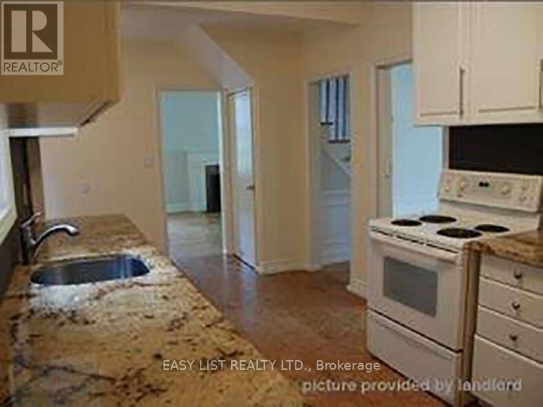 205 Ridley Boulevard, Toronto, Ontario  M5M 3M4 - Photo 23 - C13606346
