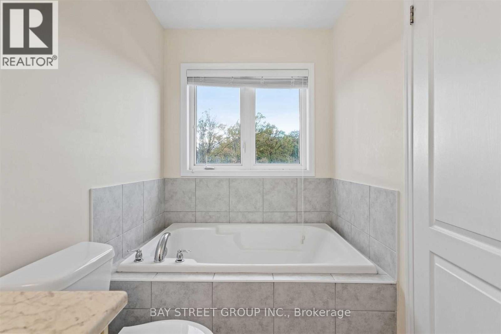 7735 Shadbush Lane, Niagara Falls, Ontario  L2H 3R3 - Photo 17 - X13586558