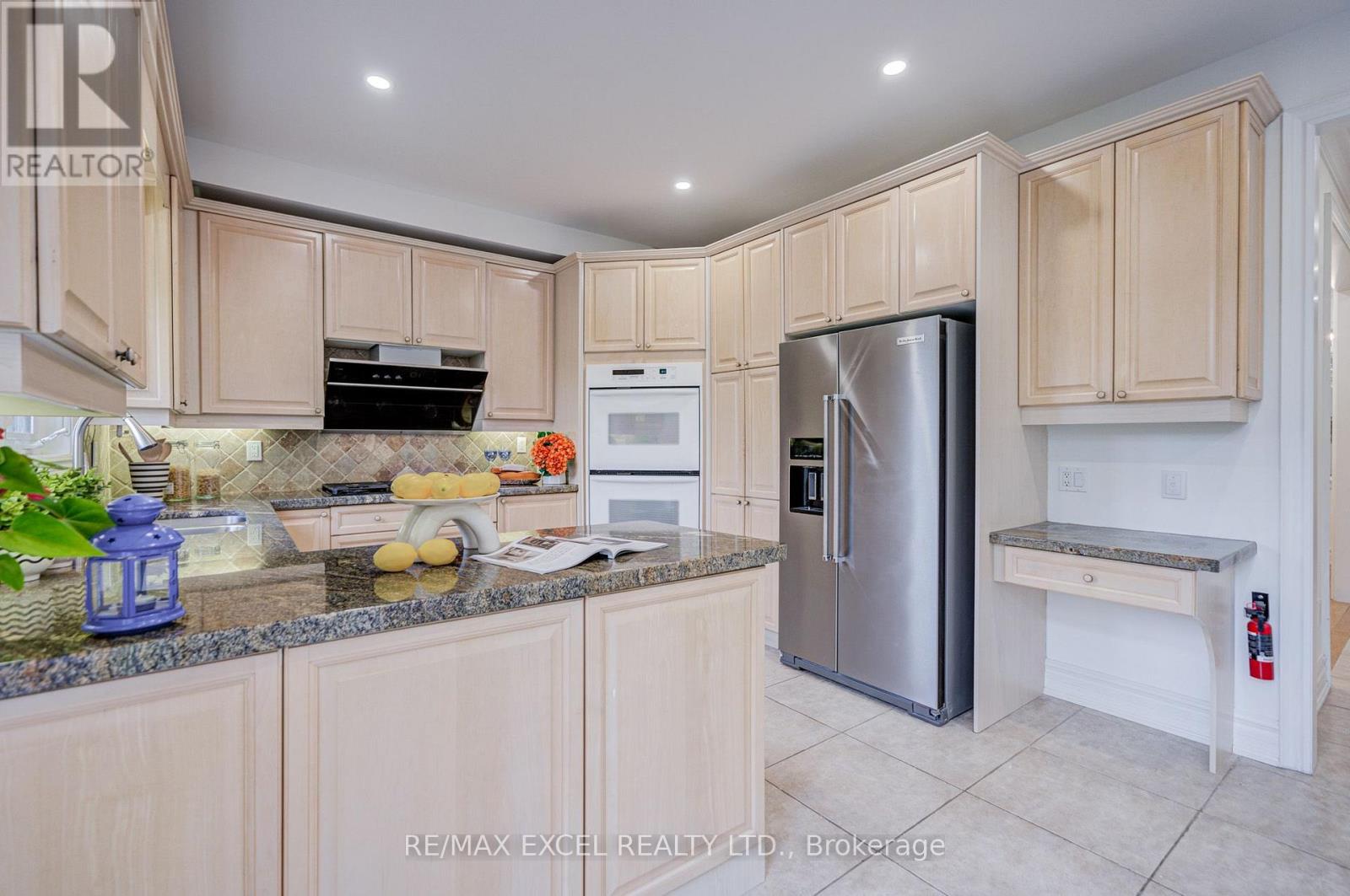 31 Pinewood Drive, Vaughan, Ontario  L4J 5P4 - Photo 18 - N13607264