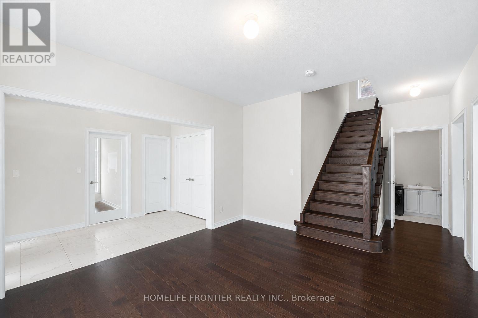 49 Ainslie Hill Crescent, Georgina, Ontario L0E 1R0 - Photo 11 - N13594504