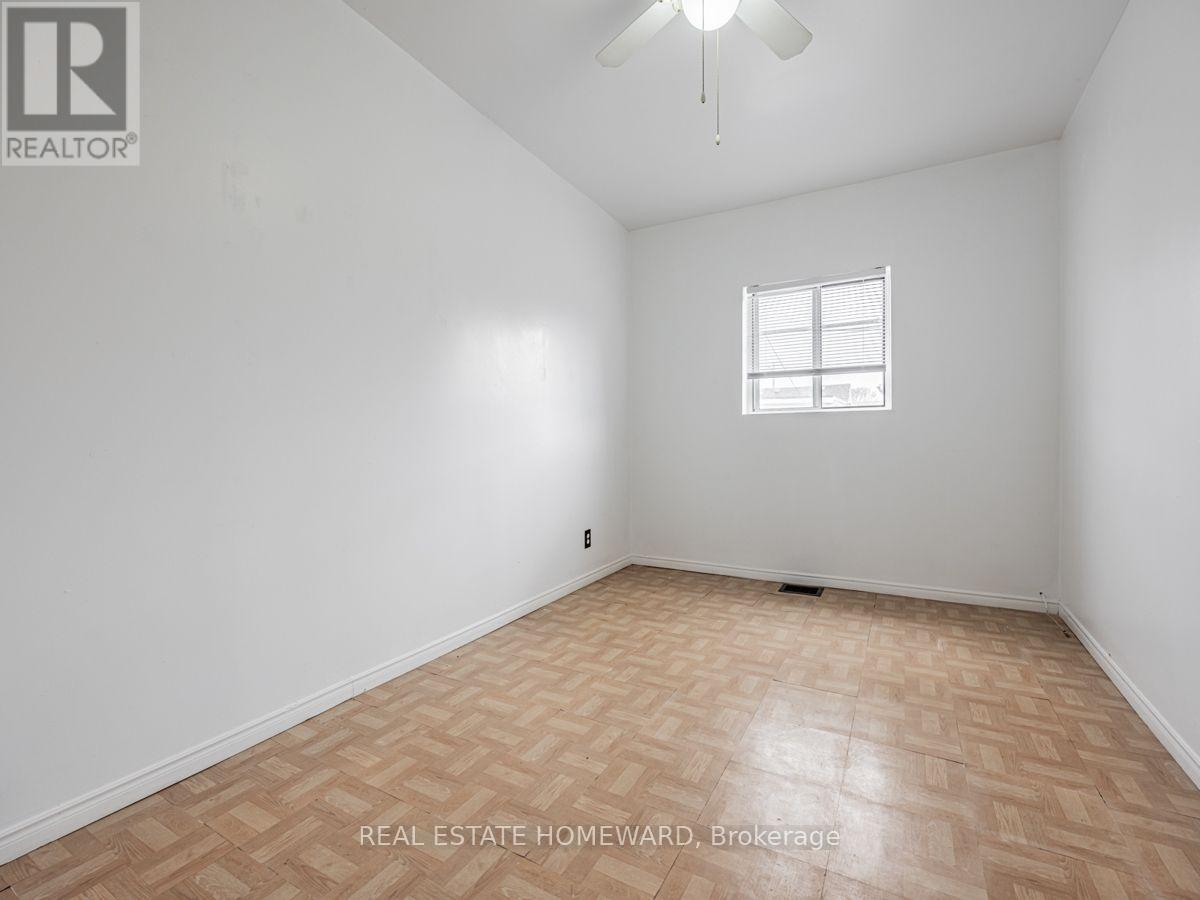 2438 Danforth Avenue, Toronto, Ontario  M4C 1K9 - Photo 4 - E13607298