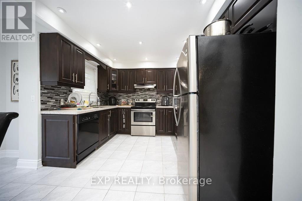 692 Huntington Ridge Drive, Mississauga, Ontario  L5R 1Z5 - Photo 18 - W13607286