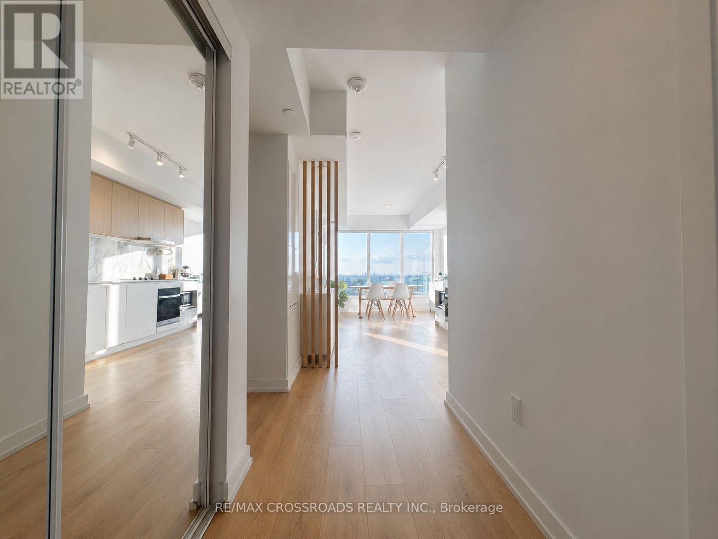 929 - 1100 Sheppard Avenue W, Toronto, Ontario  M3K 0E4 - Photo 4 - W13607296