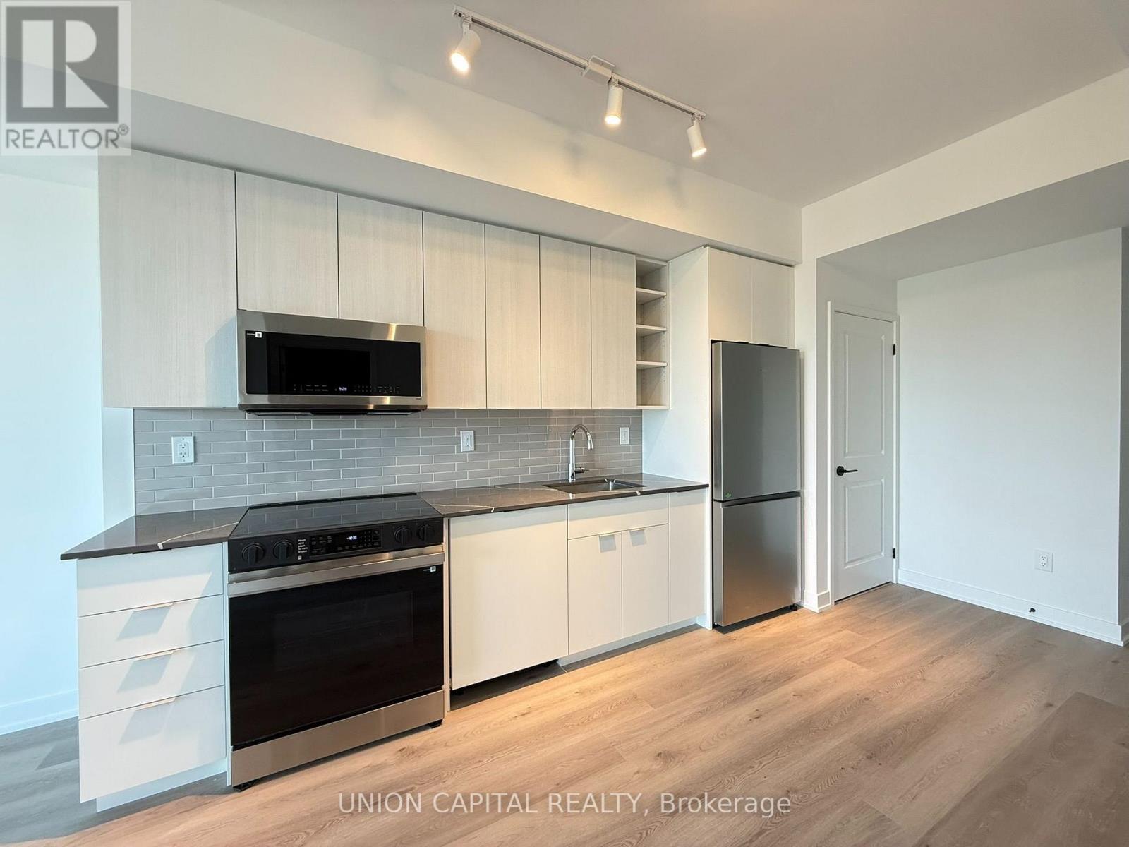 2408 - 2075 Lakeshore Road, Burlington, Ontario  L7R 0H3 - Photo 6 - W13607314
