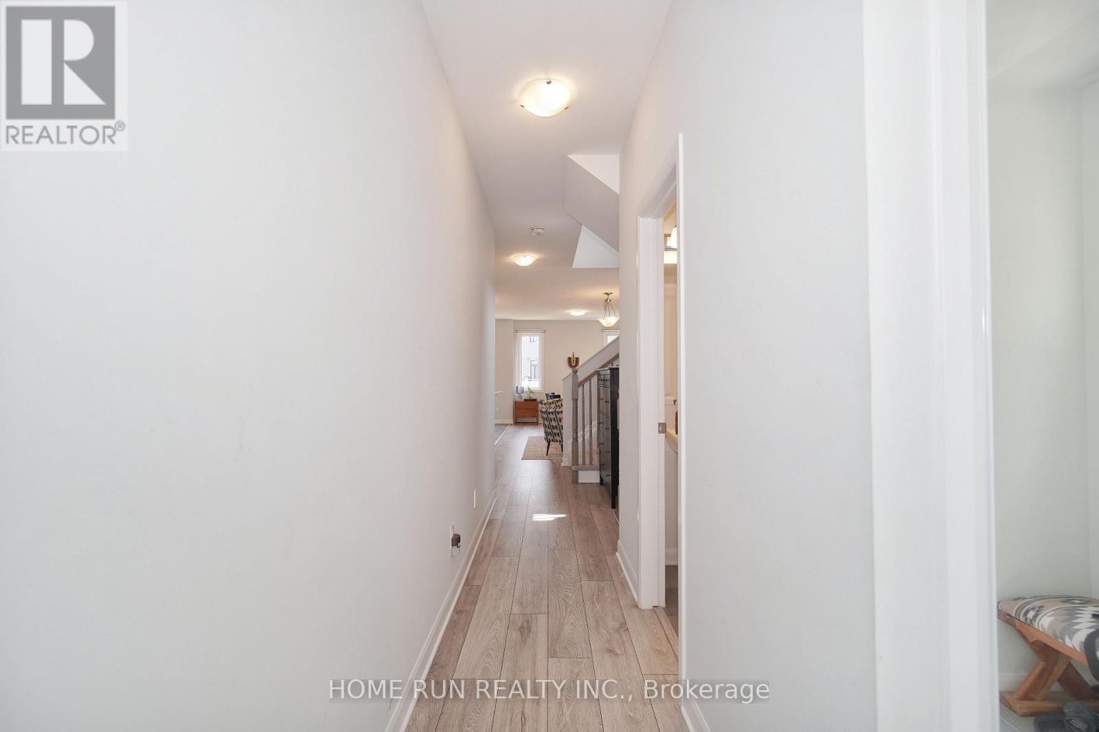 63 Natare Place, Ottawa, Ontario  K2T 0P3 - Photo 3 - X13607348