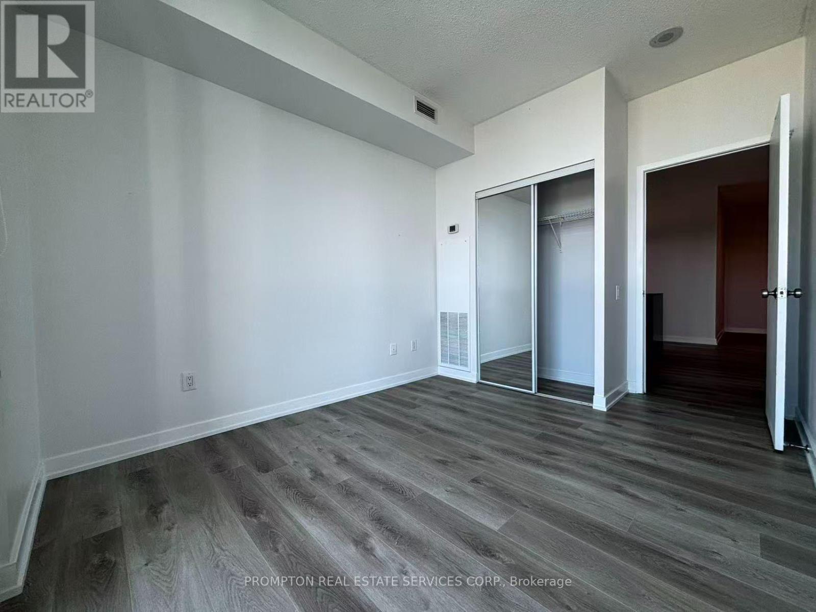 2611 - 29 Singer Court, Toronto, Ontario  M2K 0B3 - Photo 7 - C13607322