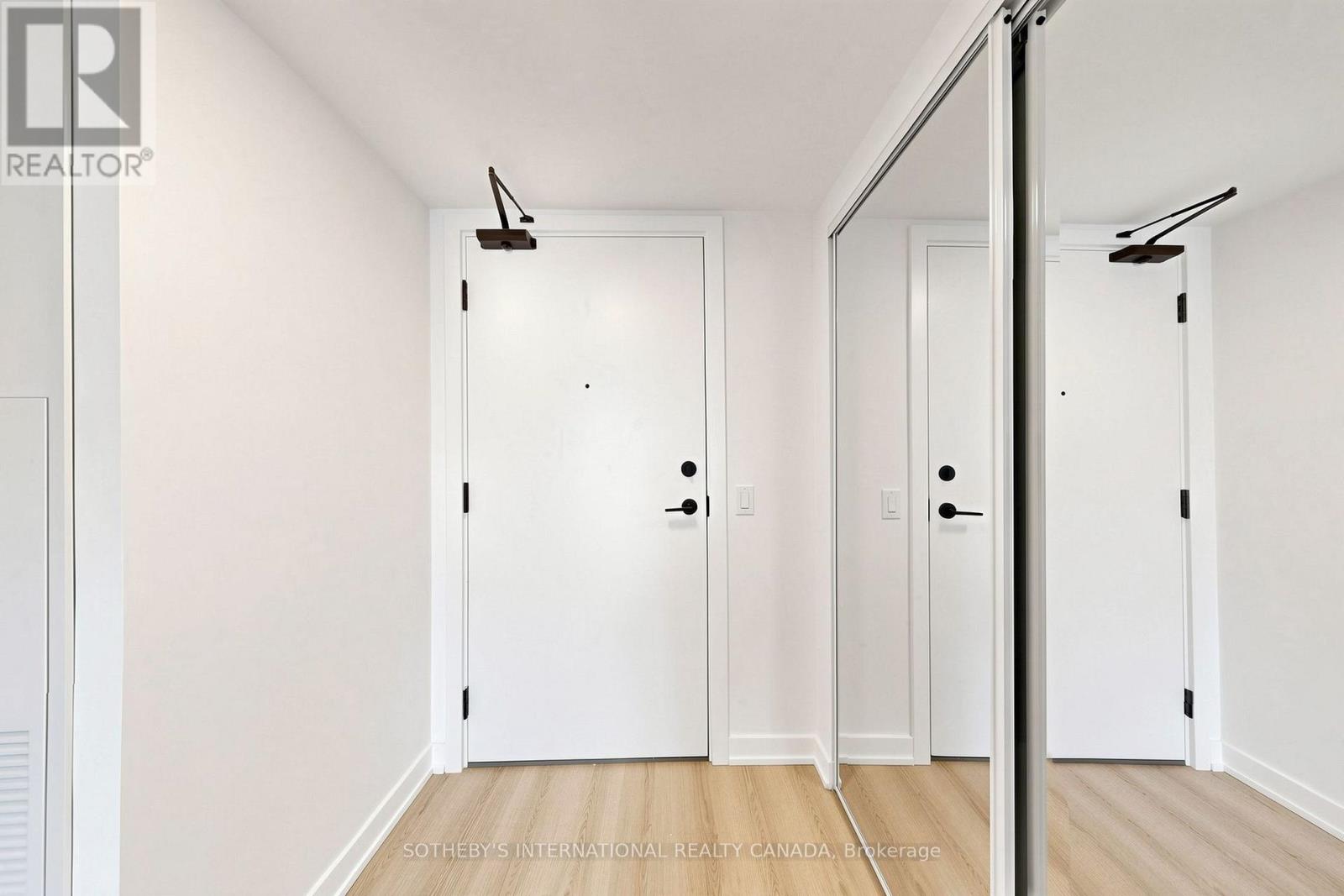 1908 - 100 Queen Street E, Toronto, Ontario  M5C 0B5 - Photo 33 - C13607346