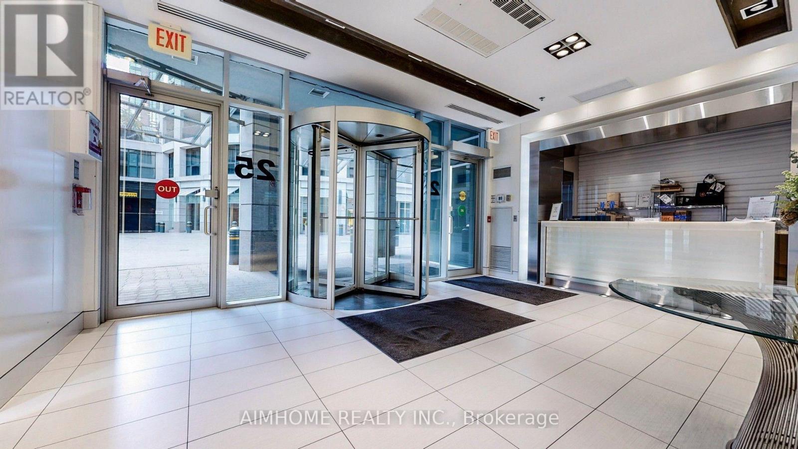 1002 - 25 Carlton Street, Toronto, Ontario  M5B 1L4 - Photo 2 - C13607366