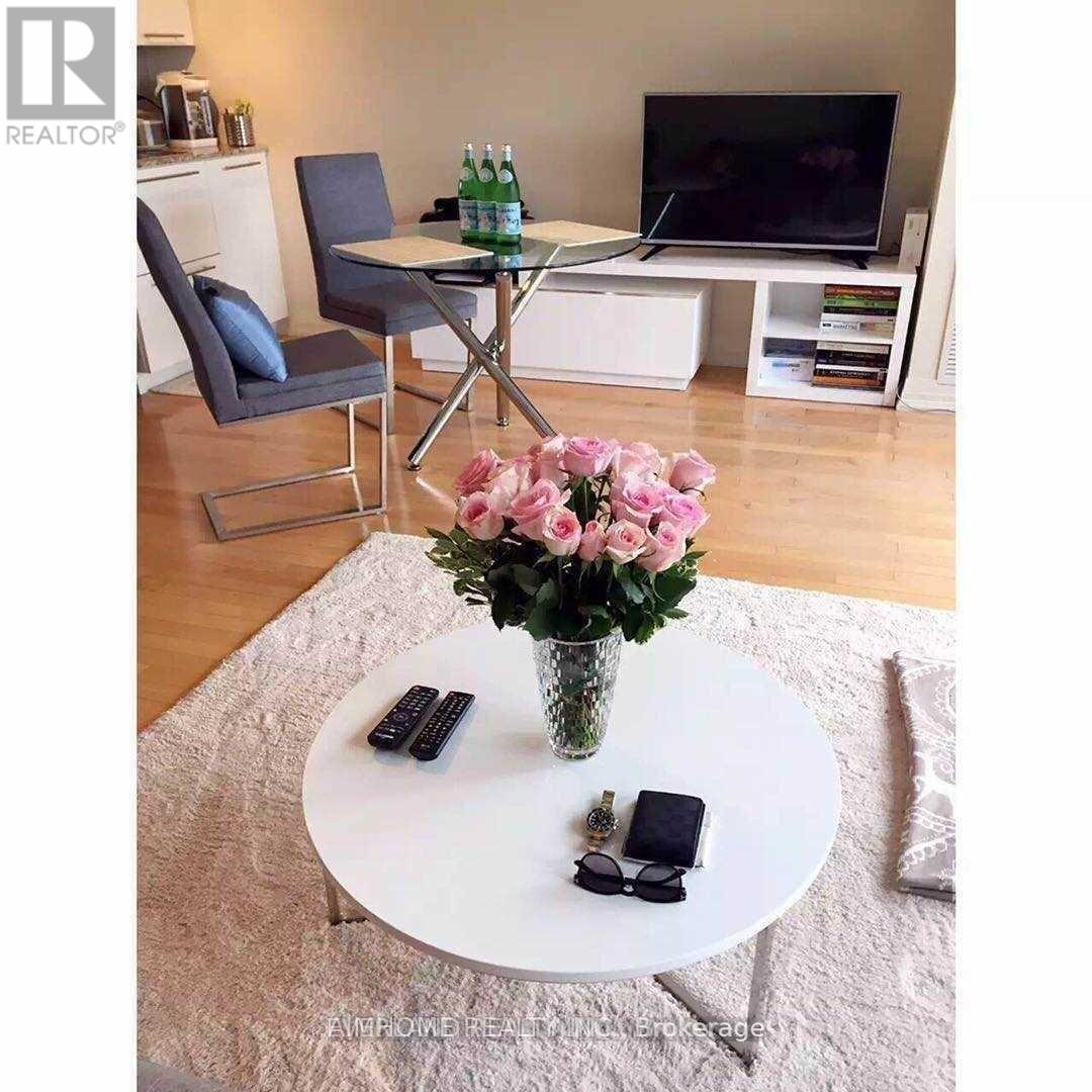 1002 - 25 Carlton Street, Toronto, Ontario  M5B 1L4 - Photo 4 - C13607366