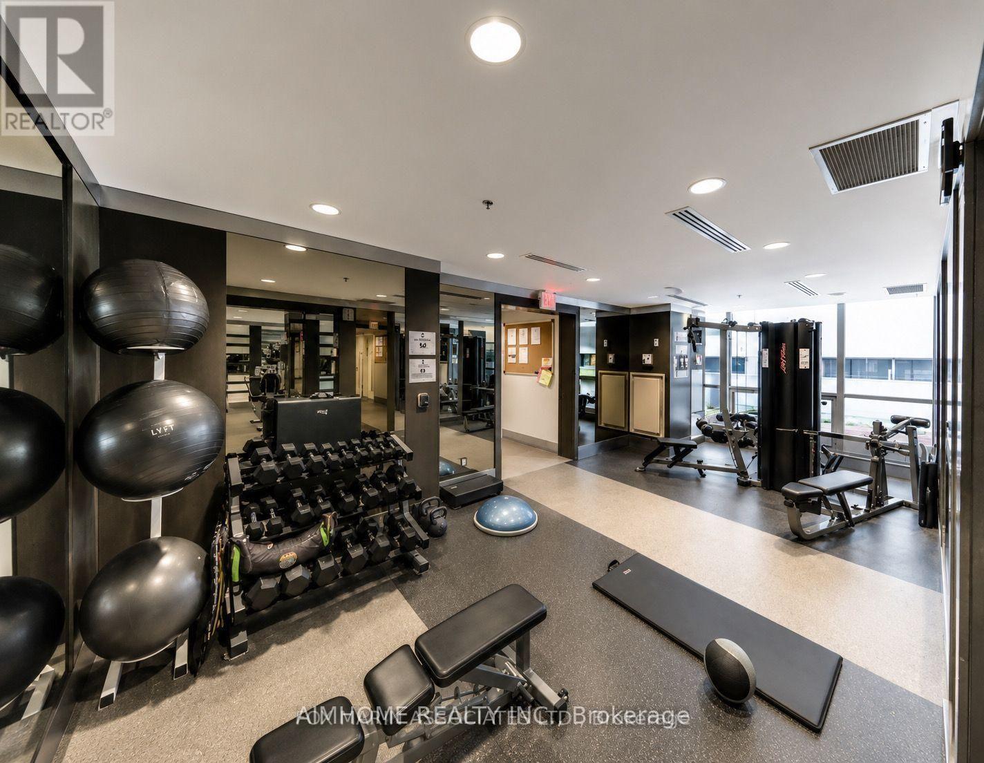 1002 - 25 Carlton Street, Toronto, Ontario  M5B 1L4 - Photo 6 - C13607366