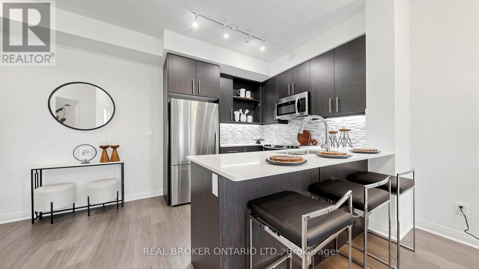 801 - 55 Oneida Crescent, Richmond Hill (Langstaff), Ontario  L4B 0E8 - Photo 21 - N13607332