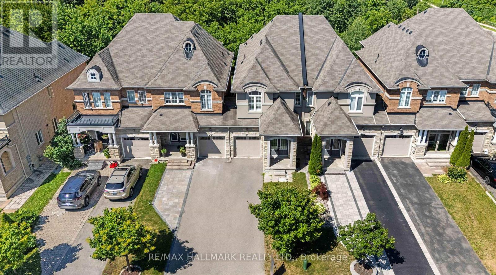 15 Gamble Glen Crescent, Richmond Hill, Ontario  L4S 2T3 - Photo 2 - N13607372