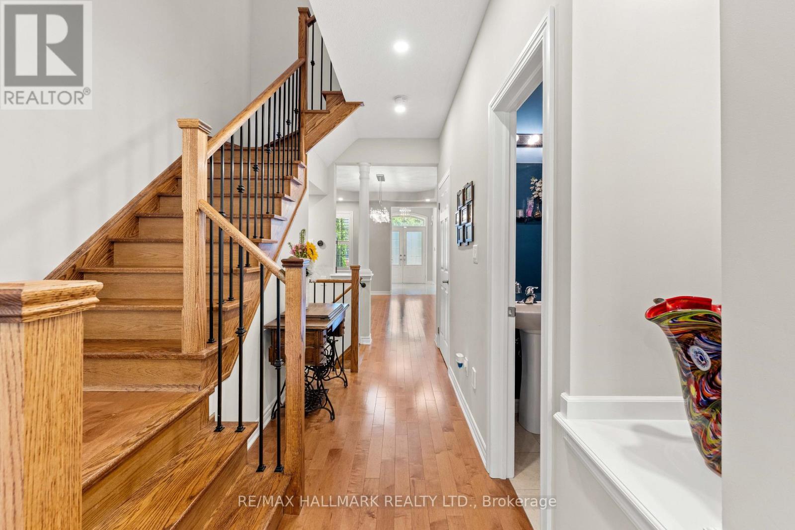 15 Gamble Glen Crescent, Richmond Hill, Ontario  L4S 2T3 - Photo 6 - N13607372