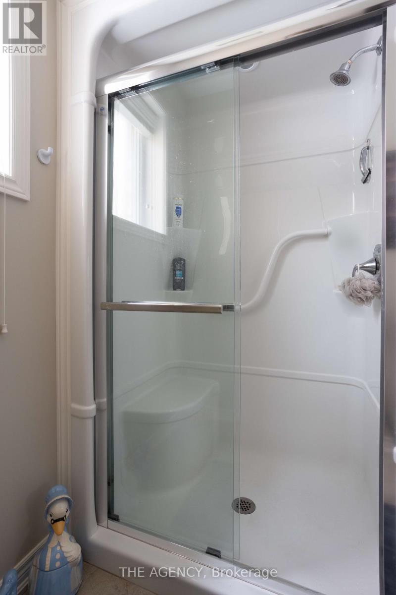 6737 Culp Street, Niagara Falls, Ontario  L2G 2C5 - Photo 30 - X13607344