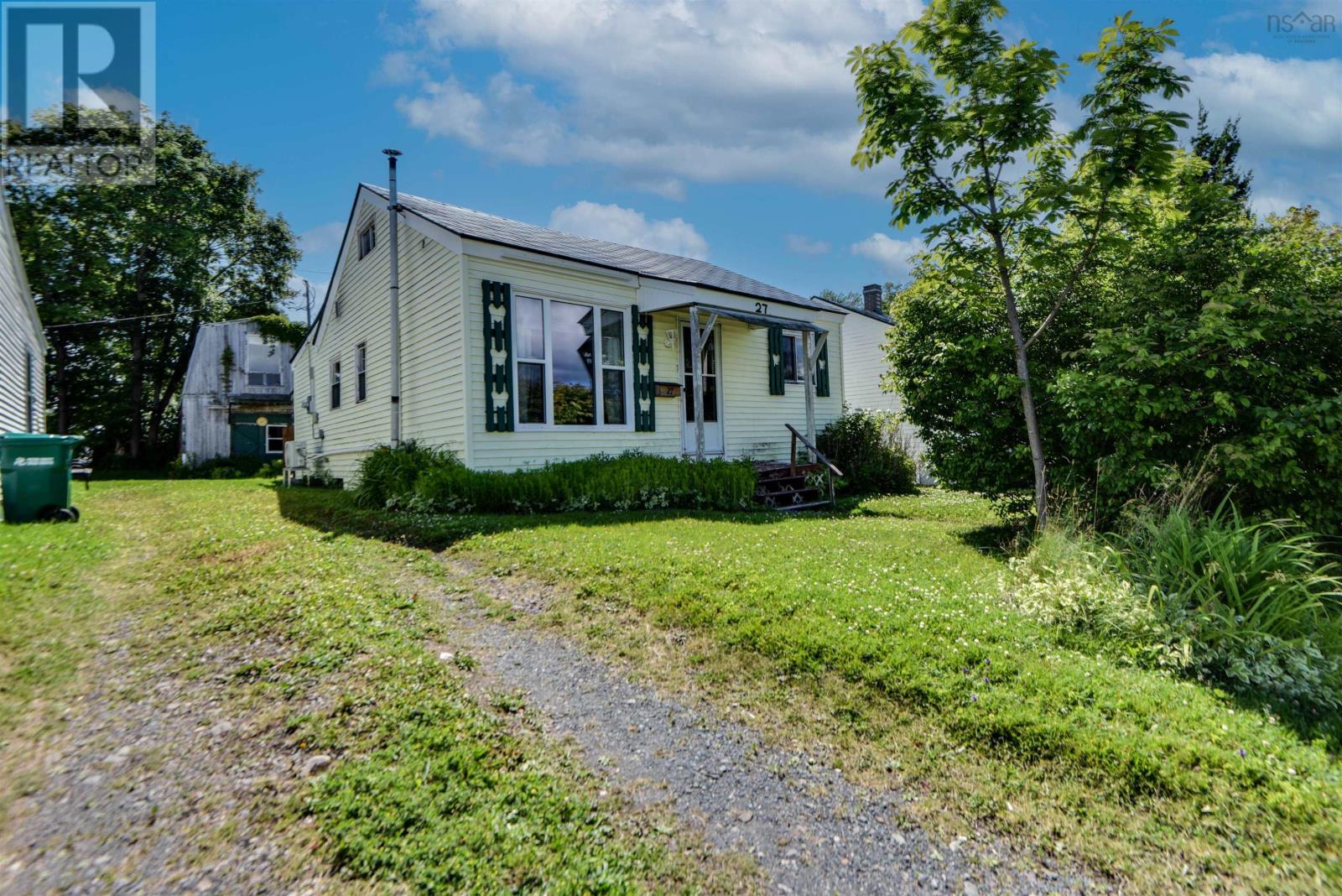 27 Highland Drive, New Glasgow, Nova Scotia