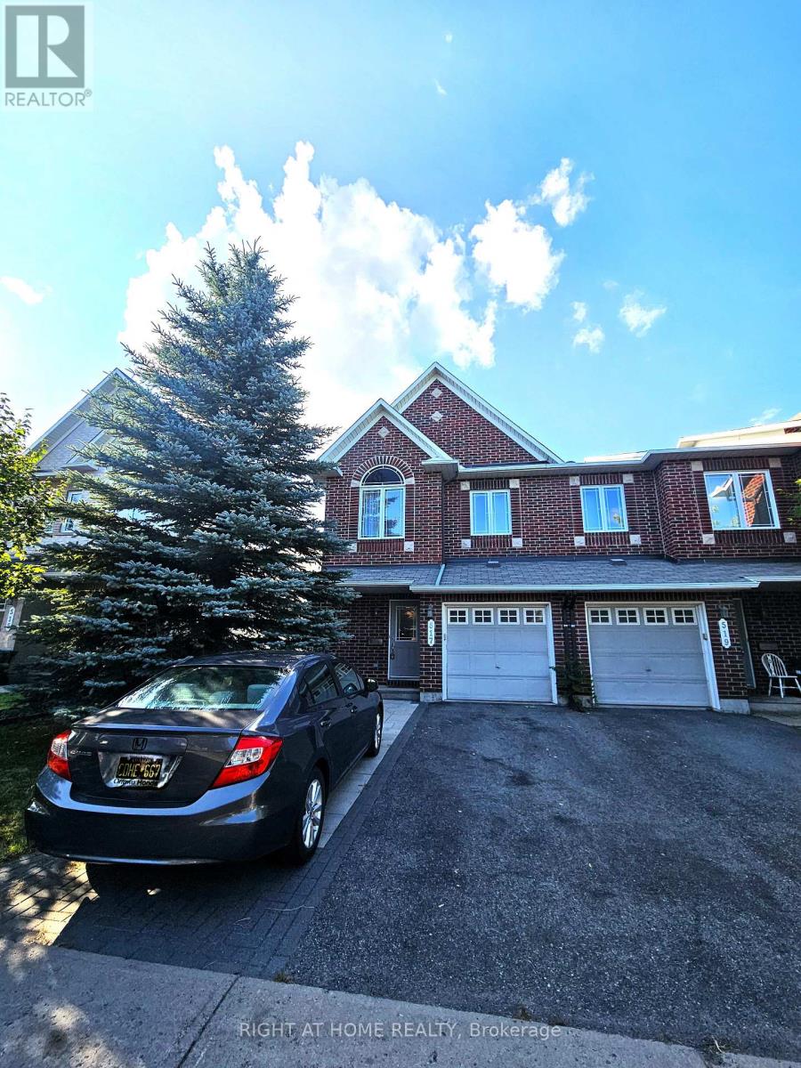 517 TEMISKAMING CRESCENT, Ottawa, Ontario