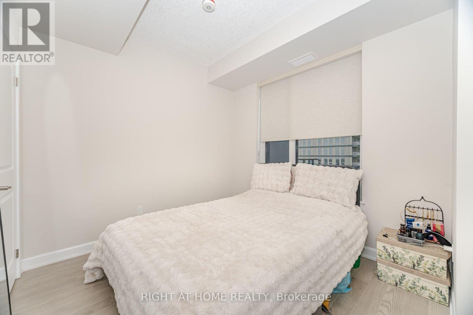 1808 - 3220 William Coltson Avenue, Oakville, Ontario  L6H 7X9 - Photo 23 - W13607396