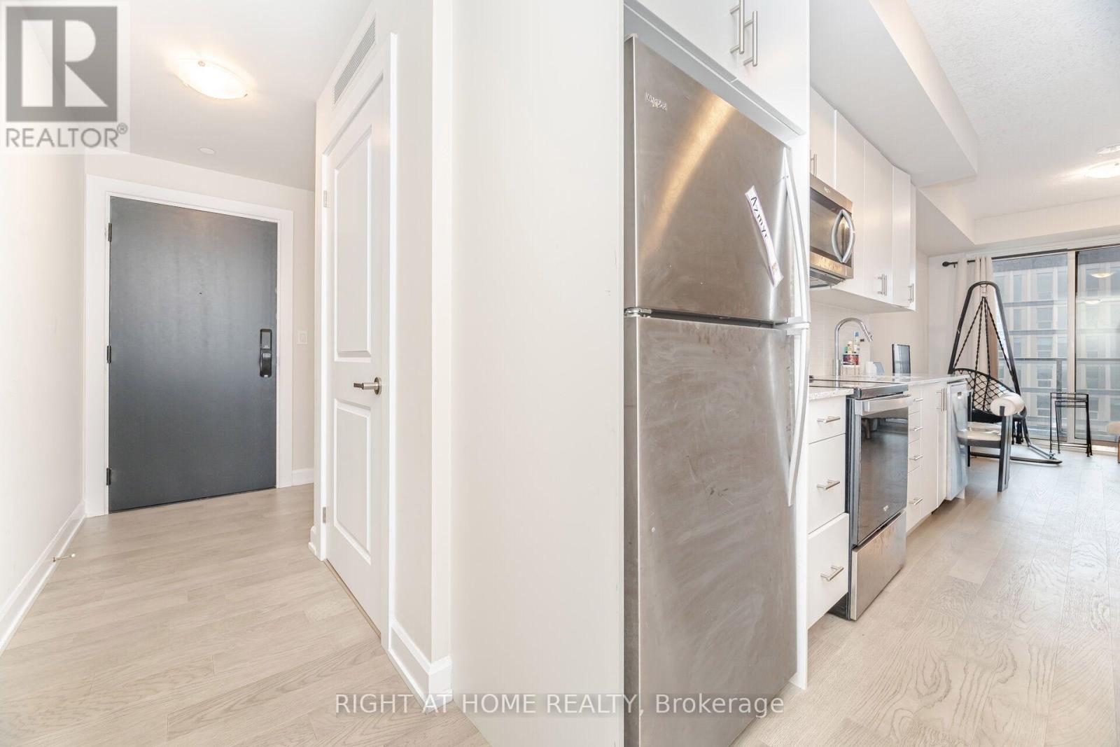 1808 - 3220 William Coltson Avenue, Oakville, Ontario  L6H 7X9 - Photo 9 - W13607396