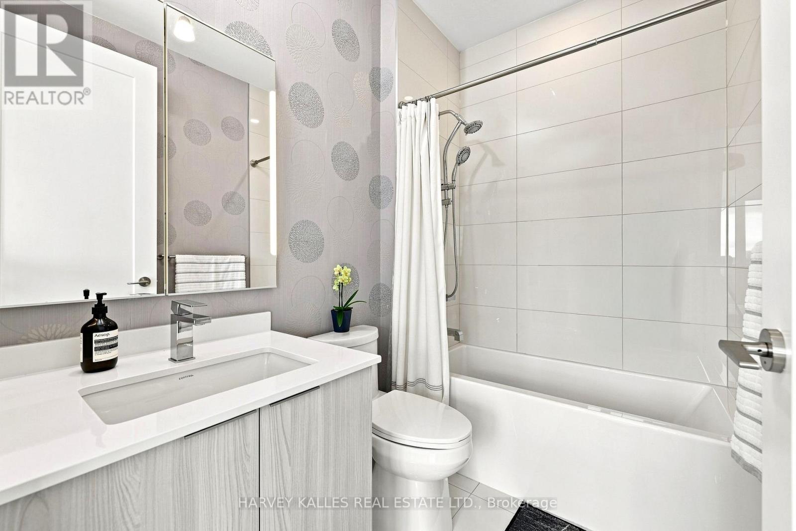 Ph6 - 1 Belsize Drive, Toronto, Ontario  M4S 0B9 - Photo 31 - C13607464